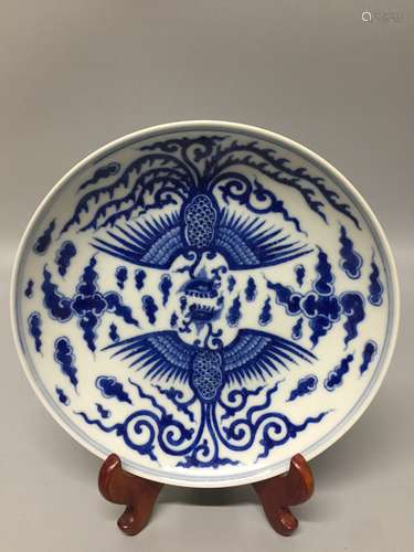 chinese blue and white plate ,D 17cm