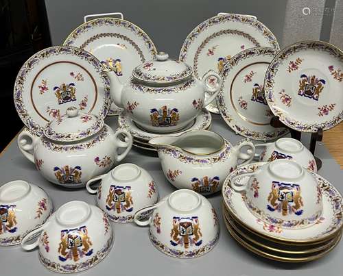 large amount of chinese famille rose tea set