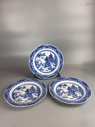 three chinese blue and white plate ,D 22.5cm