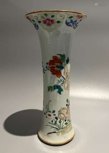 chinese famille rose hand painted  vase , H23.5cm