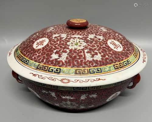 chinese famille rose bowl and cover  ,D25.5cm H 15.5cm .