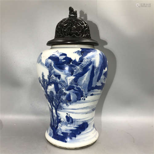 chinese blue and white  vase ,hand painted landscape , H23cm