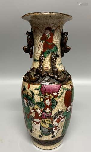 chinese famille verte porcelain vase ,H 24.5cm