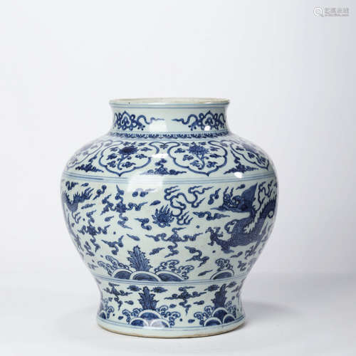 A BLUE AND WHITE DRAGON JAR