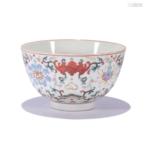 A FAMILLE ROSE FLOWER&BAT BOWL