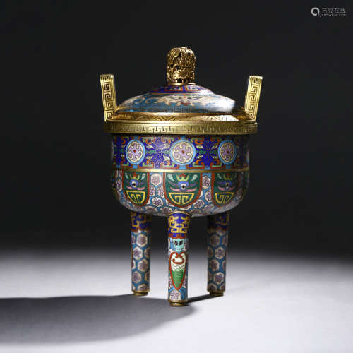 A JADE INLAID CLOISONNE ENAMEL TRIPOD CENSER AND COVER