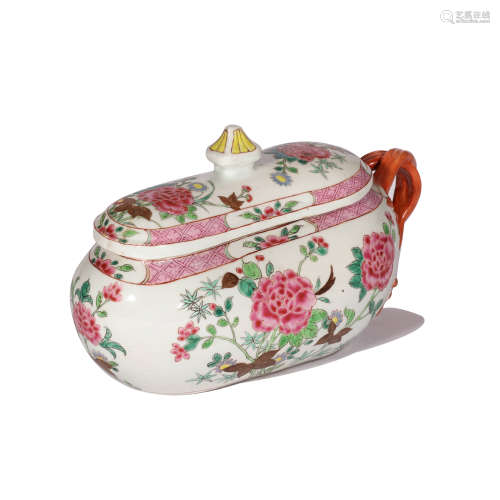 A FAMILLE ROSE POWER JAR AND COVER