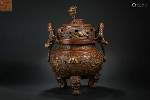 Qing dynasty gilt bronze dragon head aromatherapy burner