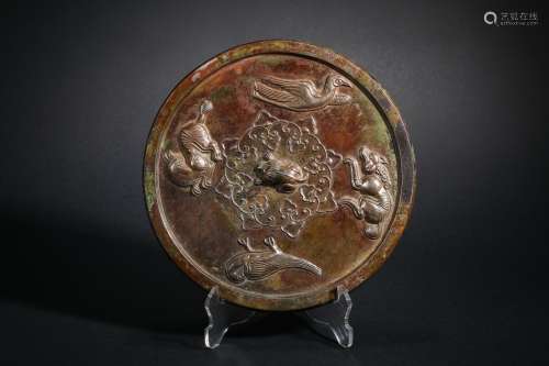 Han Dynasty Bronze Mirror with Birds and Beasts