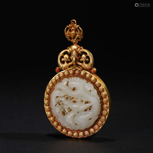 Qing Dynasty Gold Hetian Jade Ornaments