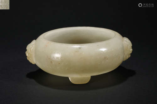 Qing Dynasty Hetian jade beast ear incense burner