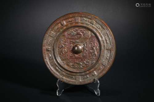 Han Dynasty Bronze mirror with animal print