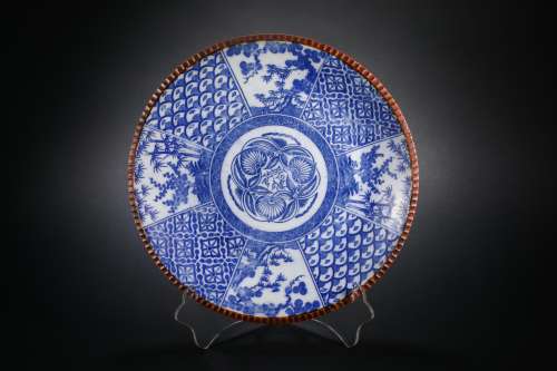 Qing Dynasty Blue and White Flower Plate