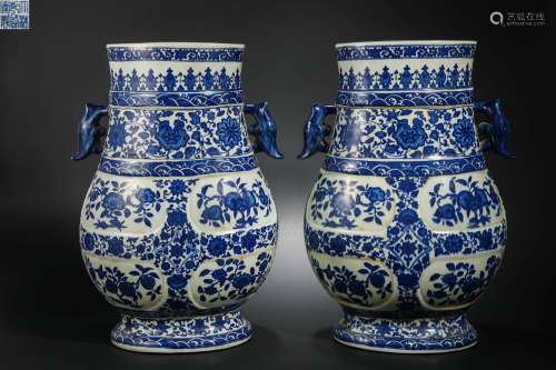 Qing Dynasty A set of blue and white flower statues