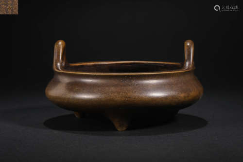 Qing Dynasty A Bronze Double Ear Stove