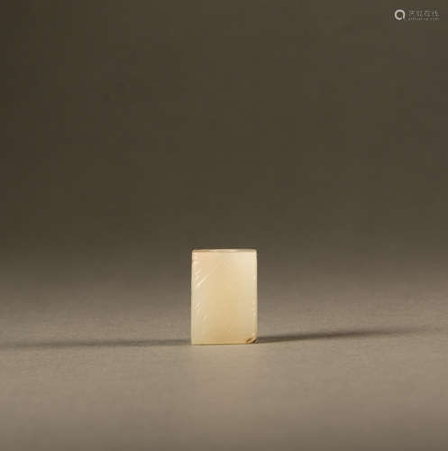 Han - Hetian white jade tube