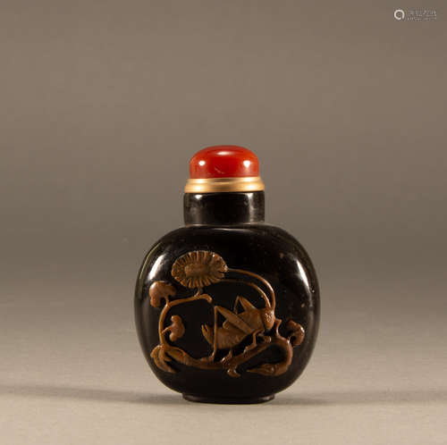 Qing - agate carving snuff bottle