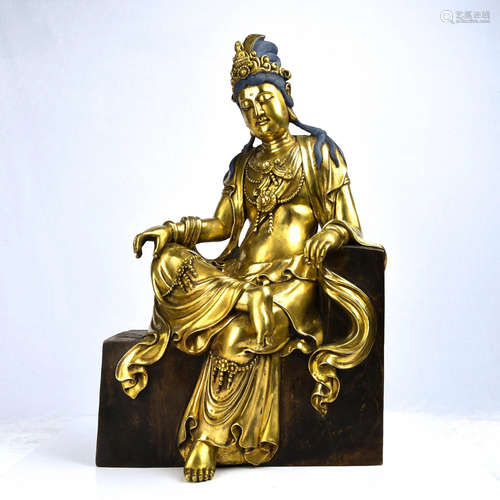 Qing - bronze gilt comfortable Guanyin