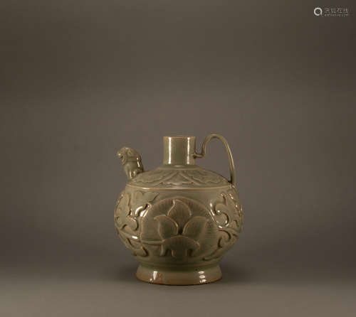 Song - Celadon Flower Dragon Mouth Ewer