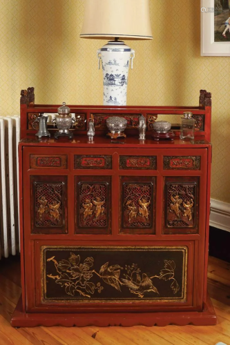 19TH-CENTURY CHINESE LACQUERED WEDDING CABINET