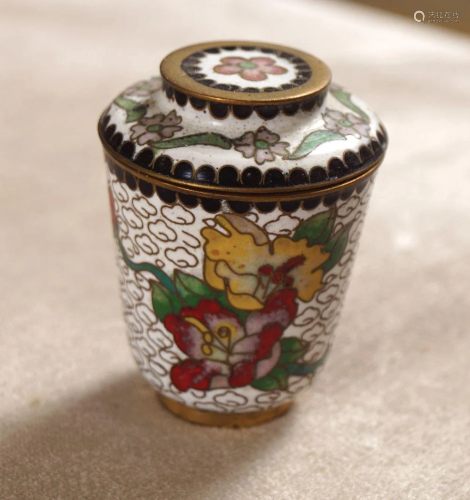 MINIATURE CHINESE CLOISONNE ENAMELLED URN