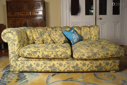 LARGE DESIGNER ROLL BACK SETTEE