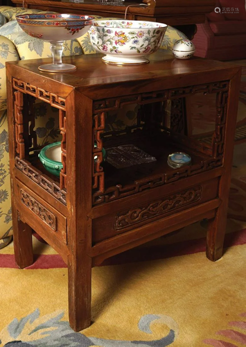 19TH-CENTURY CHINESE HARDWOOD CENTRE TABLE