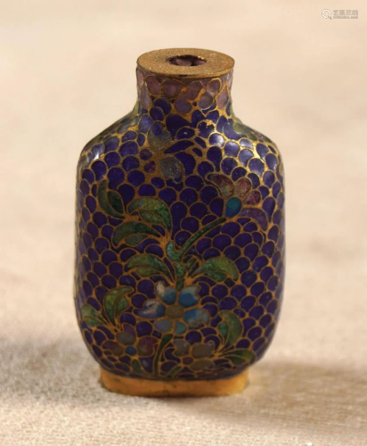 CHINESE CLOISONNE SNUFF BOTTLE