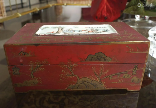 CHINESE REPUBLICAN LACQUERED BOX