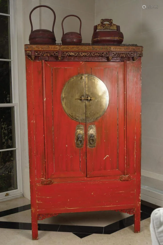 19TH-CENTURY CHINESE PROVINCIAL PAINTED CABINET