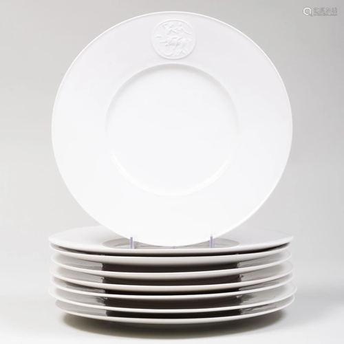 Set of Eight Berlin Porcelain 'Arkadia' Dinner Plates