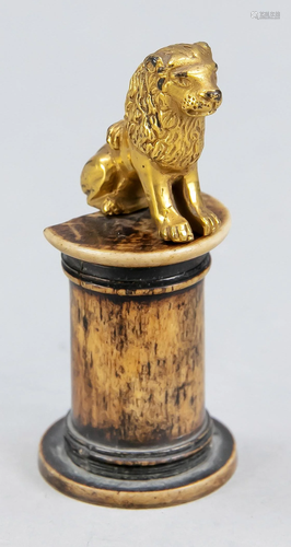 Small figure of a sitting lion