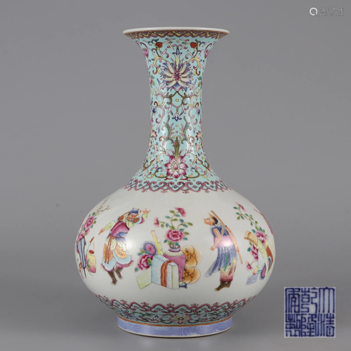 A Famille Rose Figural Vase Qing Dynasty