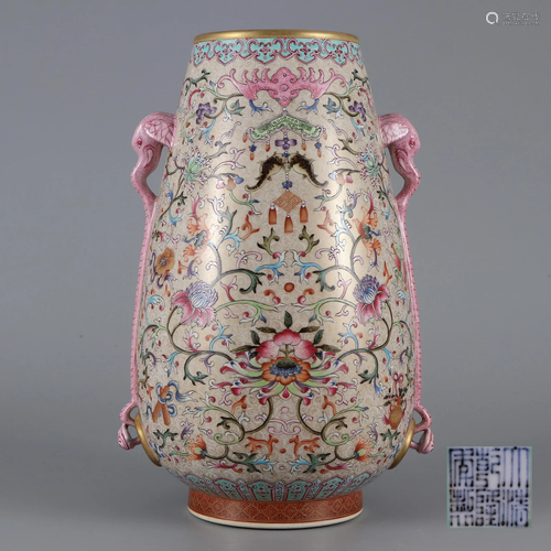 A Falangcai Zun Vase Qing Dynasty