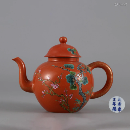 A Famille Rose Teapot Qing Dynasty