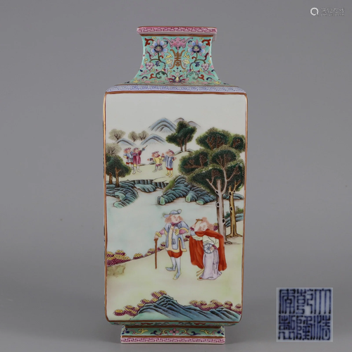 A Famille Rose Squared Vase Qing Dynasty