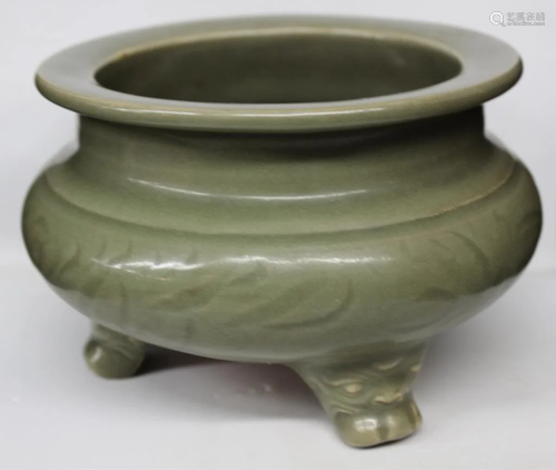 Chinese Tripod Glazed Porcelain Censer