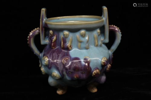 Chinese Tripod Porcelain Censer w Handle