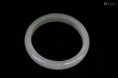 Chinese Jadeite Bangle