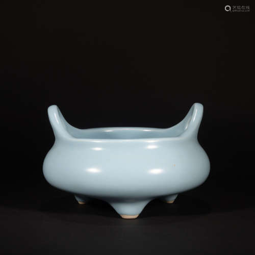 A sky blue glazed incense burner