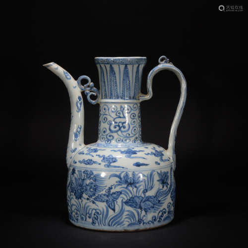 A blue and white ewer