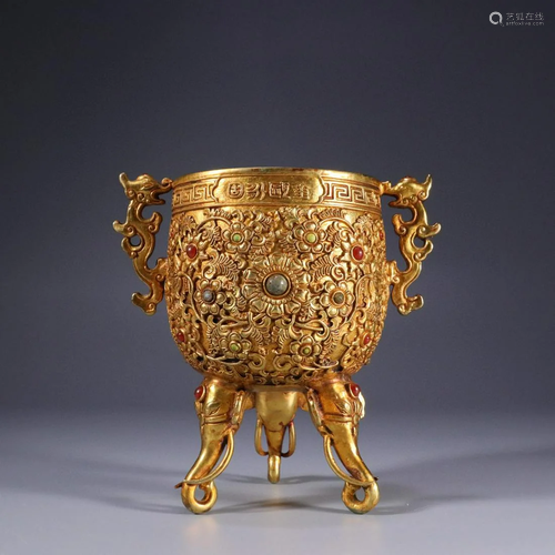 Hard Stone Inlaid Silver Gilding Lotus Tripod Cup