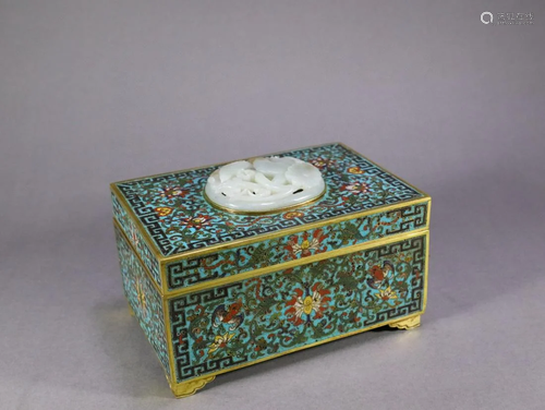 White Jade Inlaid Cloisonne Enamel Flower&Bird Box and