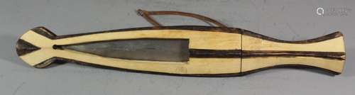 afrikanisches Messer in Holzscheide