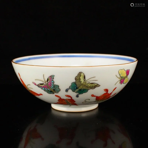 Chinese Gilt Edge Famille Rose Porcelain Bowl