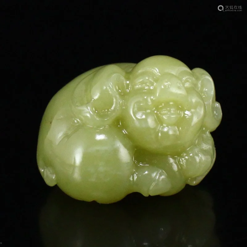 Chinese Natural Hetian Jade Zodiac Pig Pendant
