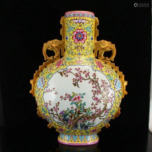 Yellow Ground Famille Rose Porcelain Phoenix Vase