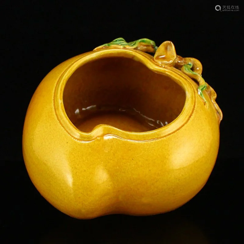 Chinese Yellow Glaze Peach Porcelain Brush Washer