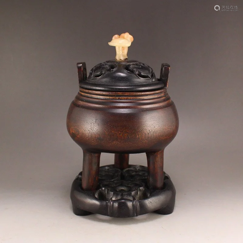 Openwork Chenxiang Wood Double Ears Incense Burner