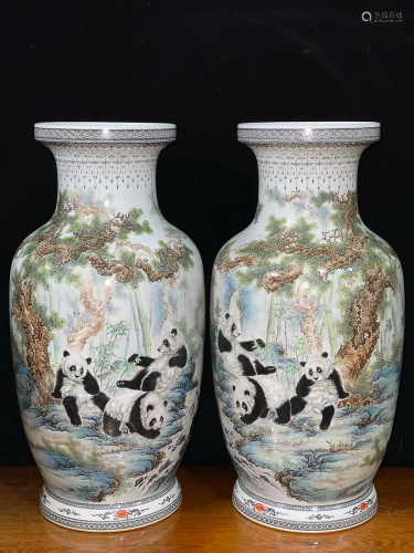 PAIR OF MOCAI 'PANDA' VASES